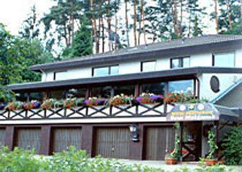 Hotel Restaurant Haus Waldesruh Eppenbrunn Esterno foto